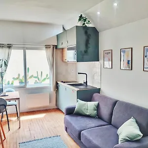 A La Grande De , Biarritz France
